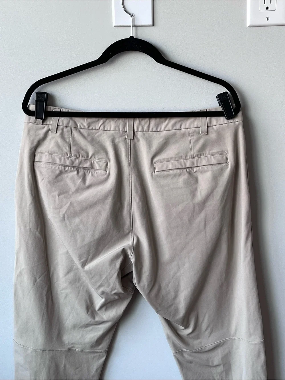 Lululemon Commission Classic Chino Pants Warpstreme Men’s 35x32” Khaki Trench